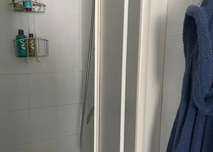 בית נופש Lanzi House