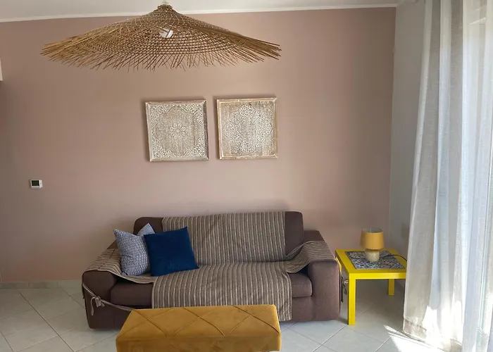 בית נופש Lanzi House