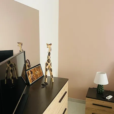 Lanzi House