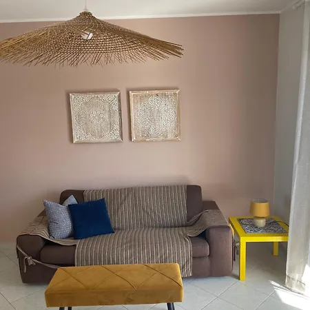 Holiday home Lanzi House