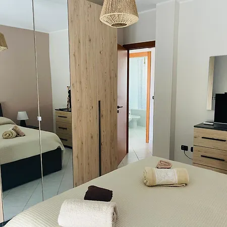 בית נופש Lanzi House *